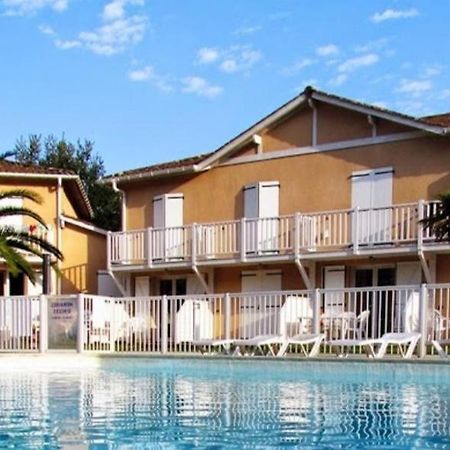 Petit Oasis Avec Piscine Apartment อองเกลต์ ภายนอก รูปภาพ